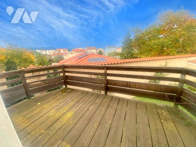 Maison 6 pièces 107 m² · à Saint-Chamond · 107 m² · 220 500 €