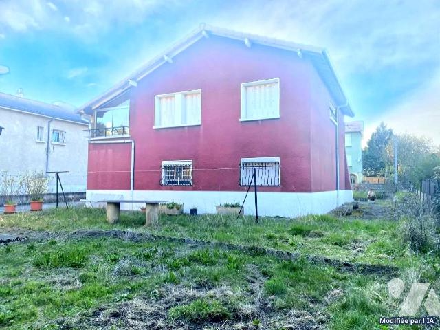 Maison 4 pièces 97 m² · à Saint-Chamond · 97 m² · 230 000 €