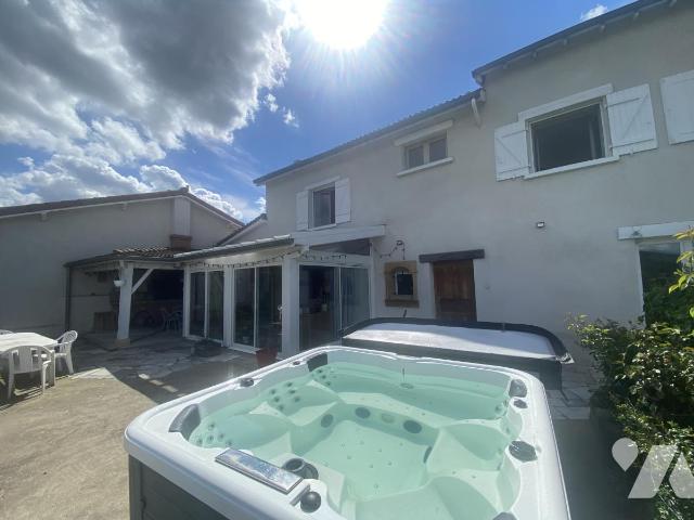 MAI 170m² — Saint-Chamond