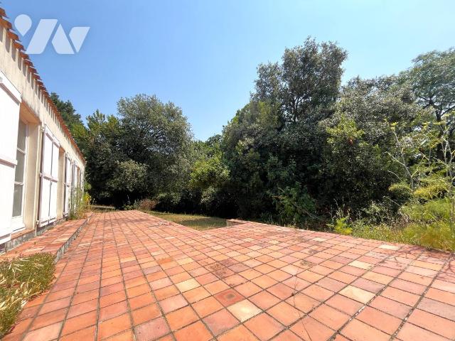 Maison 8 pièces 215 m² · à Vertou · 215 m² · 669 500 €