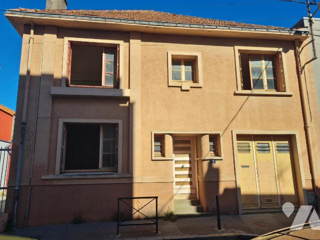 Maison 5 pièces 112 m² · à Nantes · 112,1 m² · 180 000 €