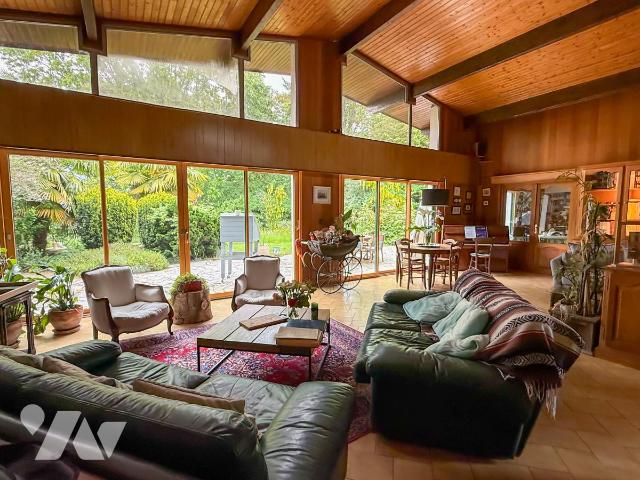 Maison 7 pièces 240 m² · à Sucé-sur-Erdre · 240 m² · 725 000 €