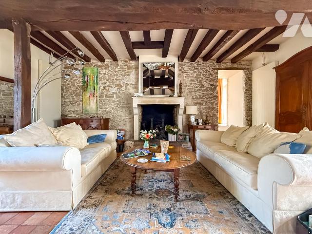 Maison 10 pièces 237 m² · à Sucé-sur-Erdre · 237 m² · 671 000 €