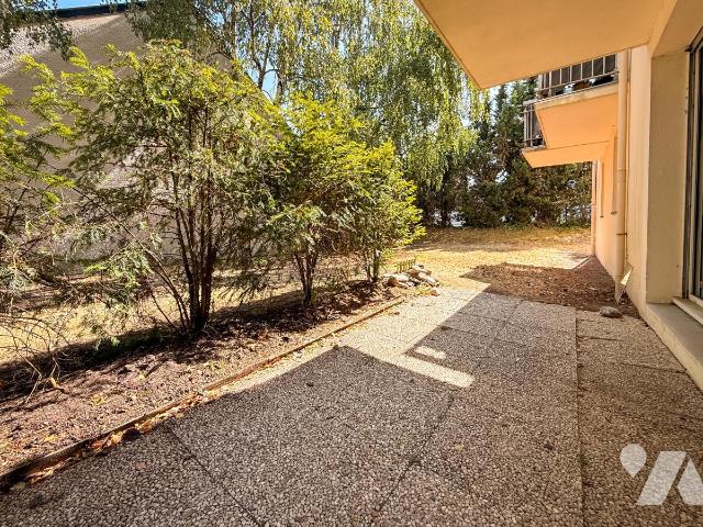 Appartement 3 pièces 67 m² · à Nantes · 66,5 m² · 180 000 €