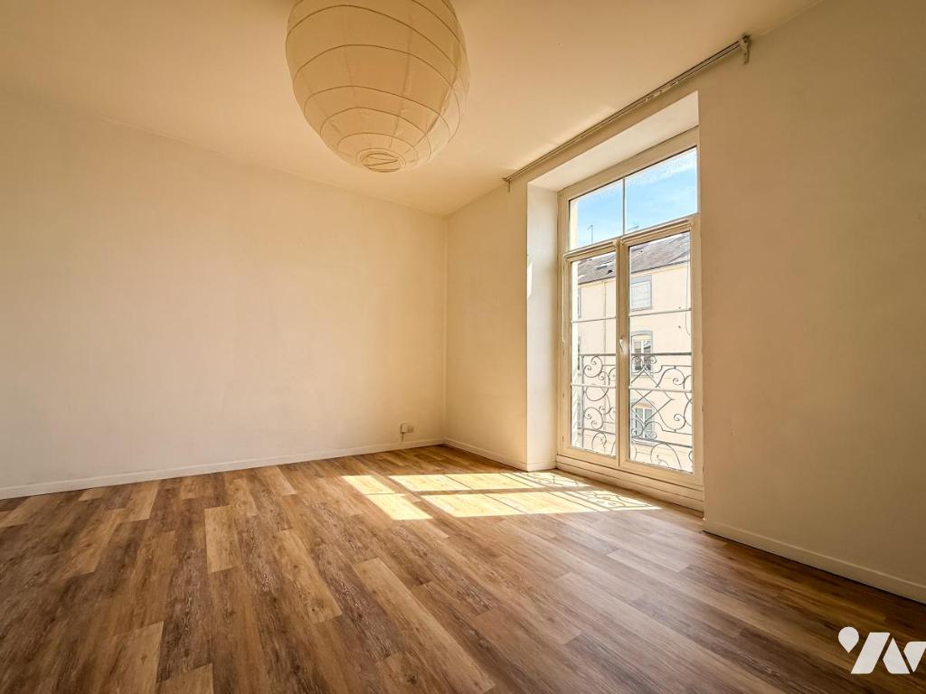 Appartement 3 pièces 57 m² · à Nantes · 56,5 m² · 160 000 €