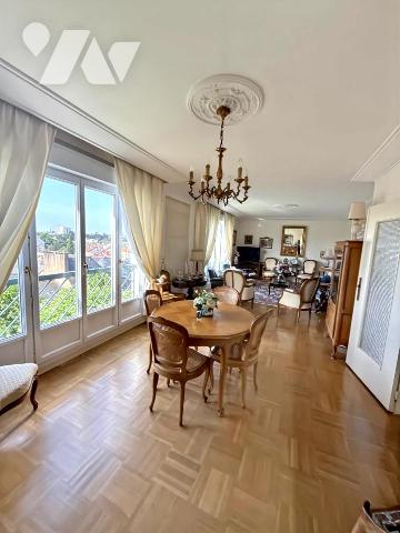 Appartement 4 pièces 113 m² · à Nantes · 112,6 m² · 290 000 €