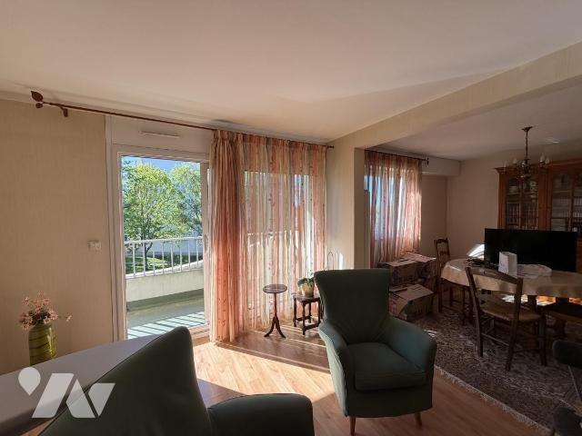 Appartement 4 pièces 102 m² · à Nantes · 101,8 m² · 200 000 €