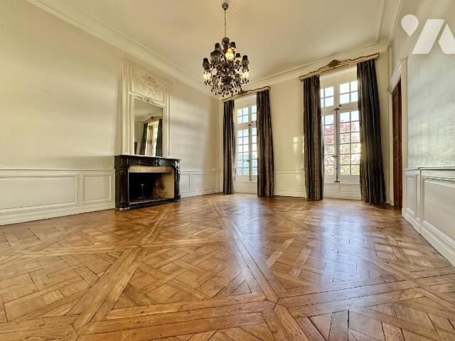 Appartement 4 pièces 147 m² · à Nantes · 147 m² · 480 000 €