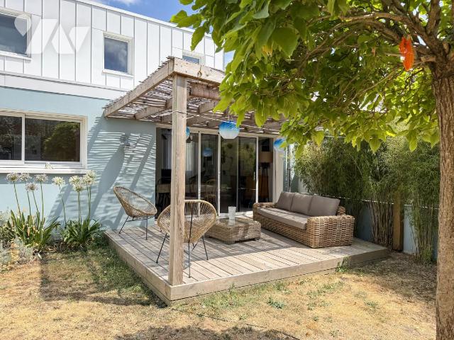 Maison 6 pièces 152 m² · à Nantes · 152 m² · 674 000 €