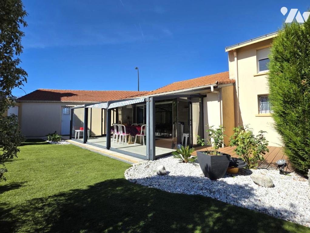 Maison 6 pièces 115 m² · à Nantes · 114,5 m² · 360 000 €