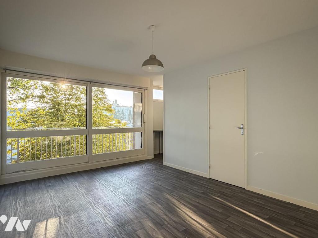 Appartement 1 pièce 30 m² · à Nantes · 29,9 m² · 90 000 €
