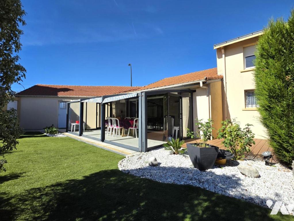 Maison 6 pièces 115 m² · à Nantes · 114,5 m² · 340 000 €