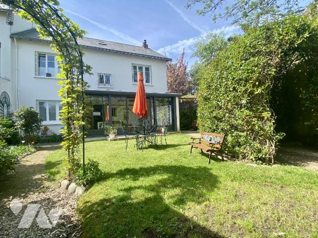 Maison 6 pièces 137 m² · à Nantes · 137 m² · 480 000 €