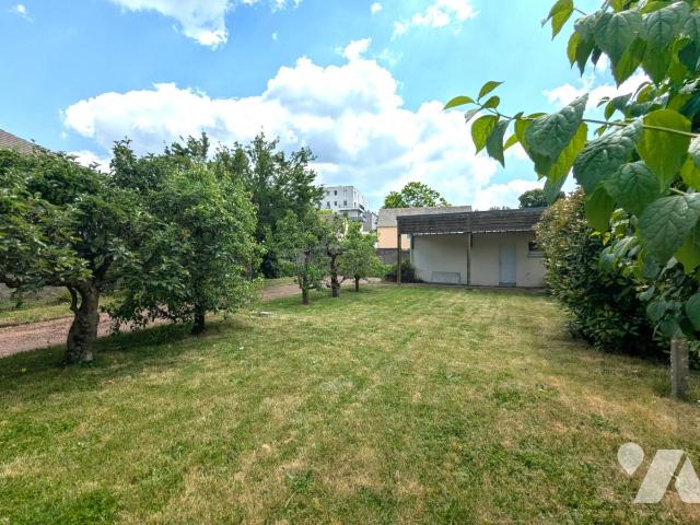 Terrain 480 m² · à Nantes · 480 m² · 145 700 €