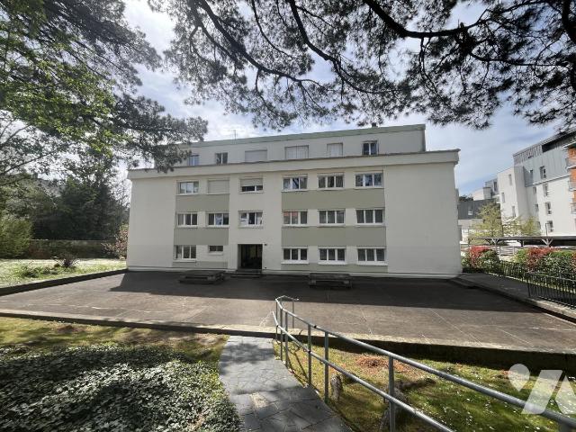 Appartement 4 pièces 81 m² · à Nantes · 81 m² · 220 000 €