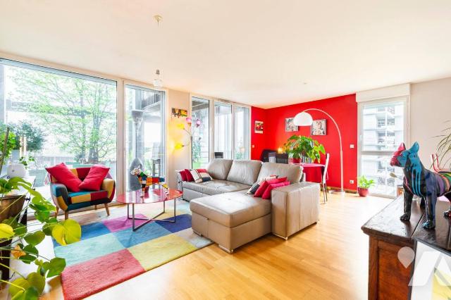 Appartement 4 pièces 104 m² · à Nantes · 103,7 m² · 350 000 €