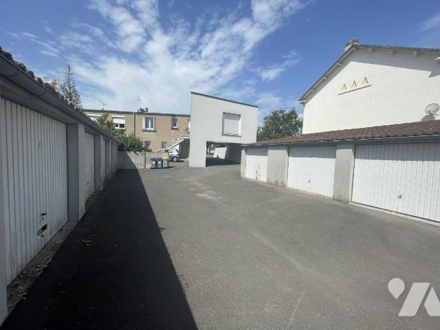 Vente - Garage - REZE - 44023-752