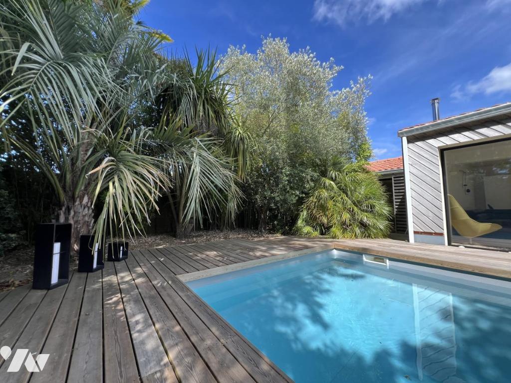 Maison 5 pièces 170 m² · à Saint-Sébastien-sur-Loire · 170 m² · 680 000 €