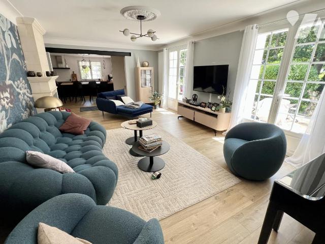 Maison 8 pièces 208 m² · à Carquefou · 208 m² · 699 000 €