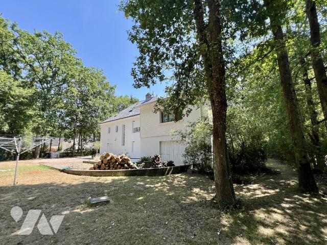Maison 8 pièces 208 m² · à Carquefou · 208 m² · 710 000 €