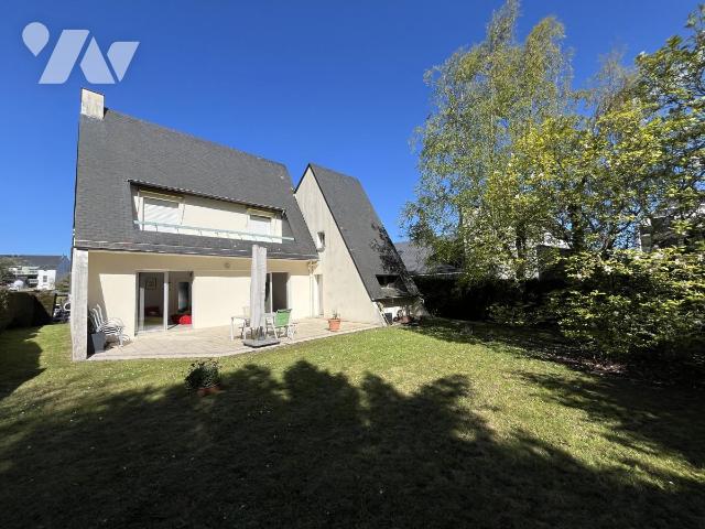 Maison 5 pièces 104 m² · à Chapelle-sur-Erdre · 103,8 m² · 385 000 €