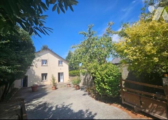 Maison 5 pièces 163 m² · à Nantes · 162,7 m² · 385 000 €
