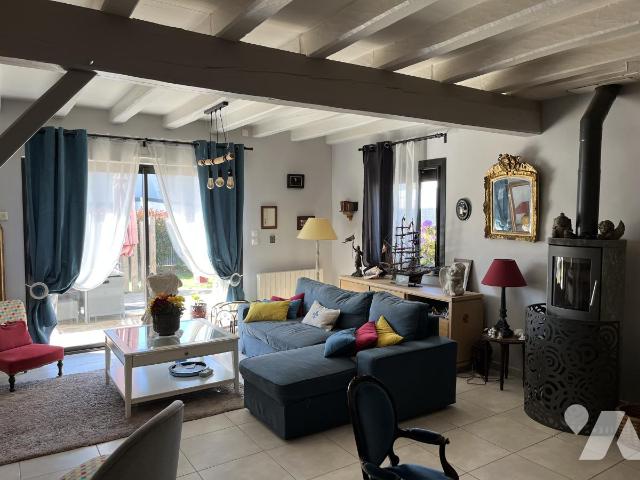 Maison 8 pièces 191 m² · à Treillières · 191 m² · 435 000 €