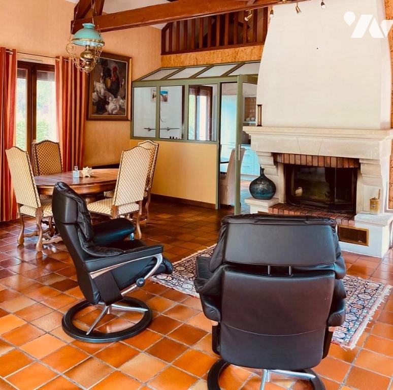 VENTE maison-CARQUEFOU (44)