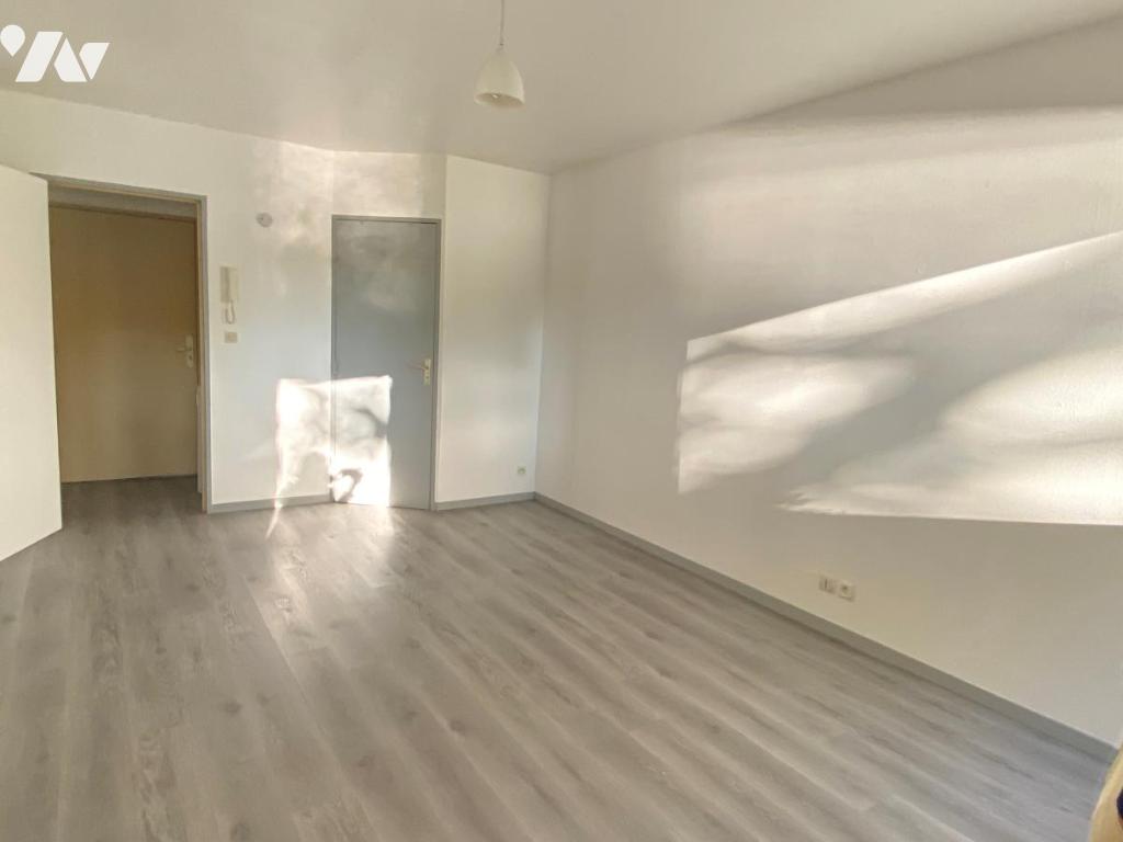 LOCATION appartement-NANTES (44)