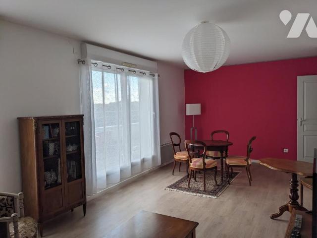Appartement 4 pièces 84 m² · à Nantes · 84 m² · 989 €