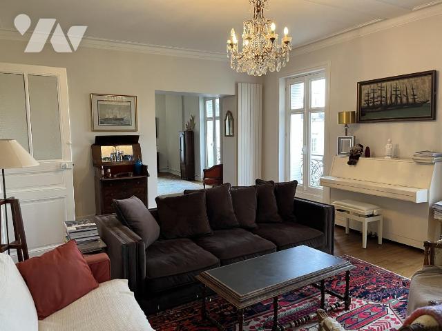 Appartement 5 pièces 152 m² · à Nantes · 151,5 m² · 520 000 €
