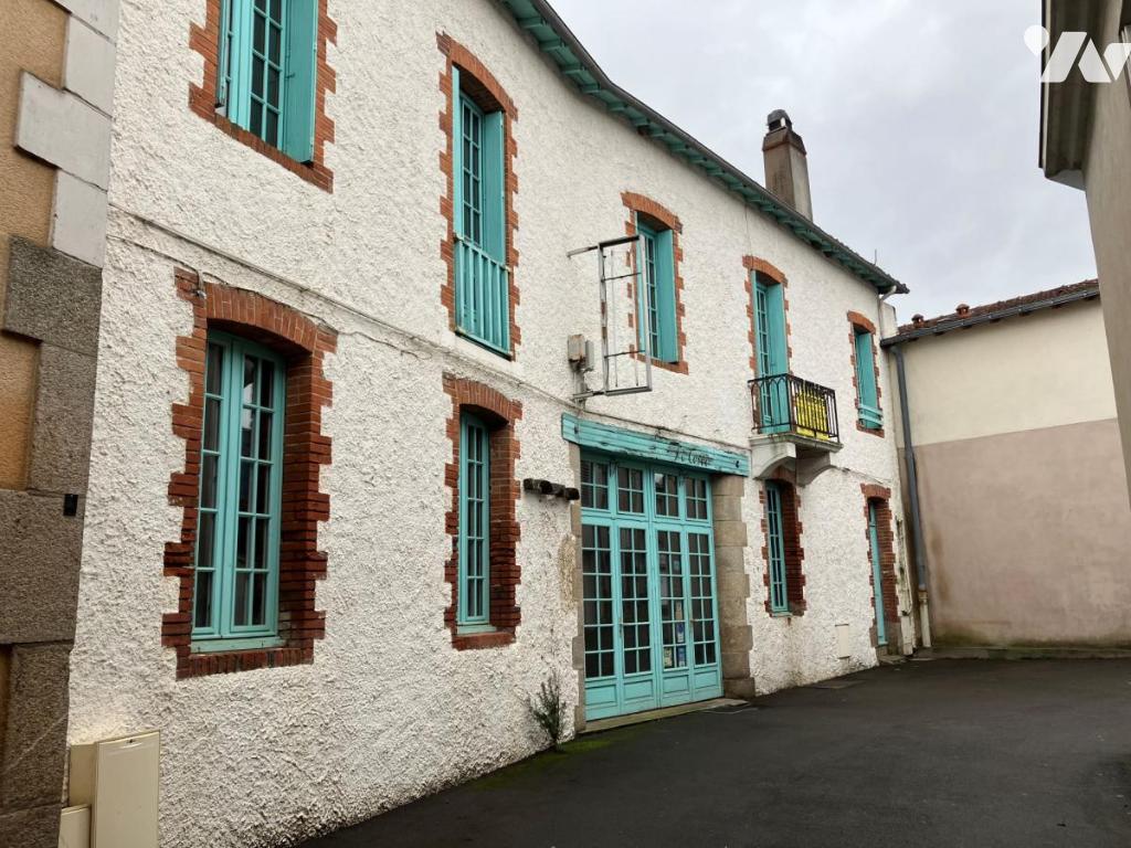 Local d'activités — Vallet