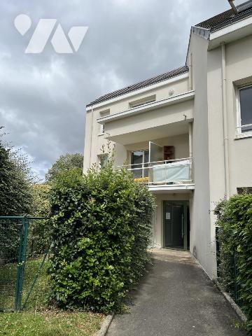 Appartement 4 pièces 73 m² · à Nantes · 72,7 m² · 220 000 €
