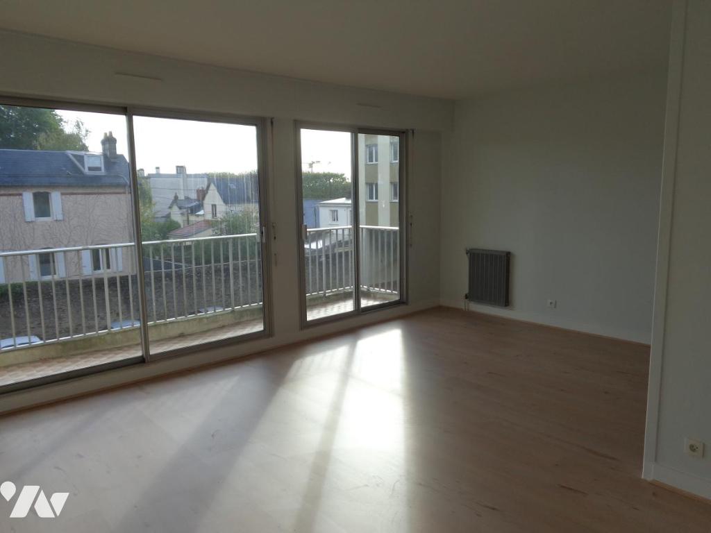 Appartement 2 pièces 69 m² · à Nantes · 69 m² · 673 €