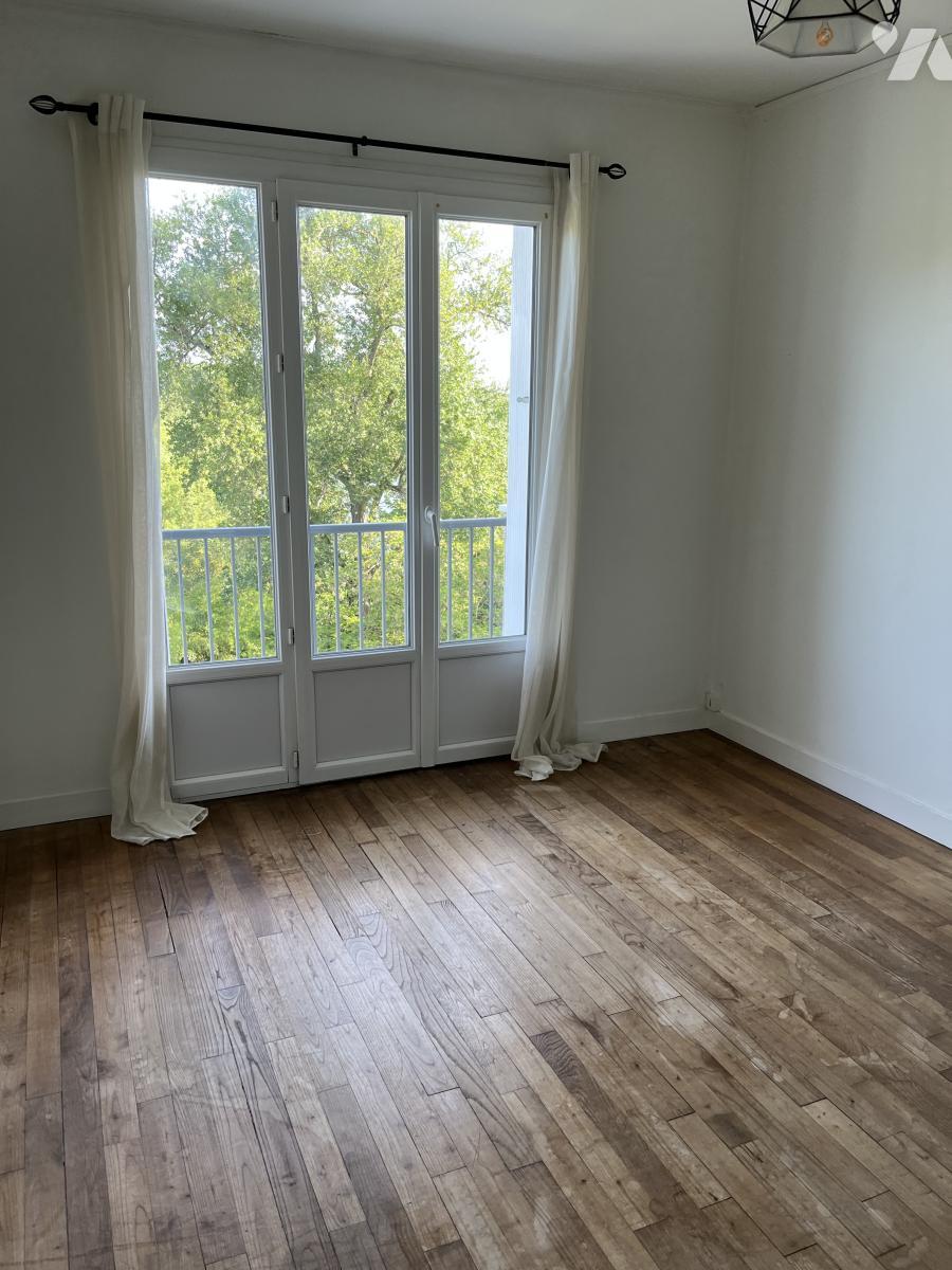 Appartement 3 pièces 54 m² · à Nantes · 54,3 m² · 130 000 €