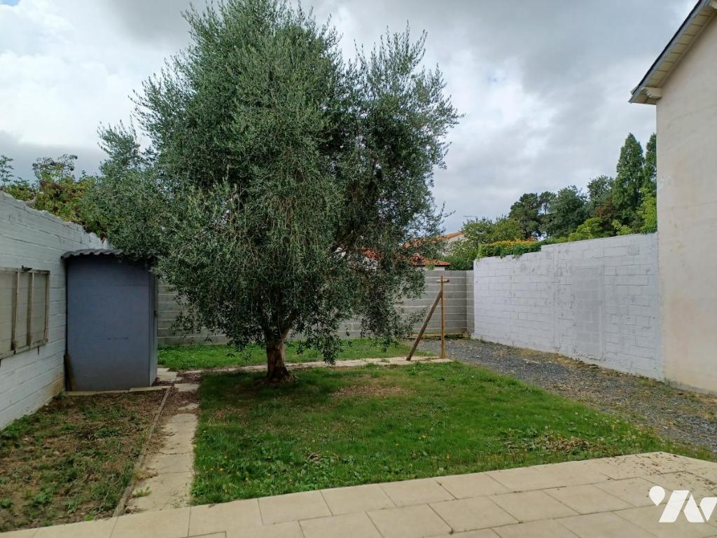 VENTE maison-ST MACAIRE EN MAUGES (49)