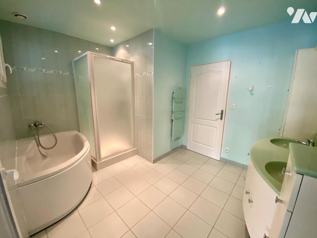 VENTE maison-MONNIERES (44)