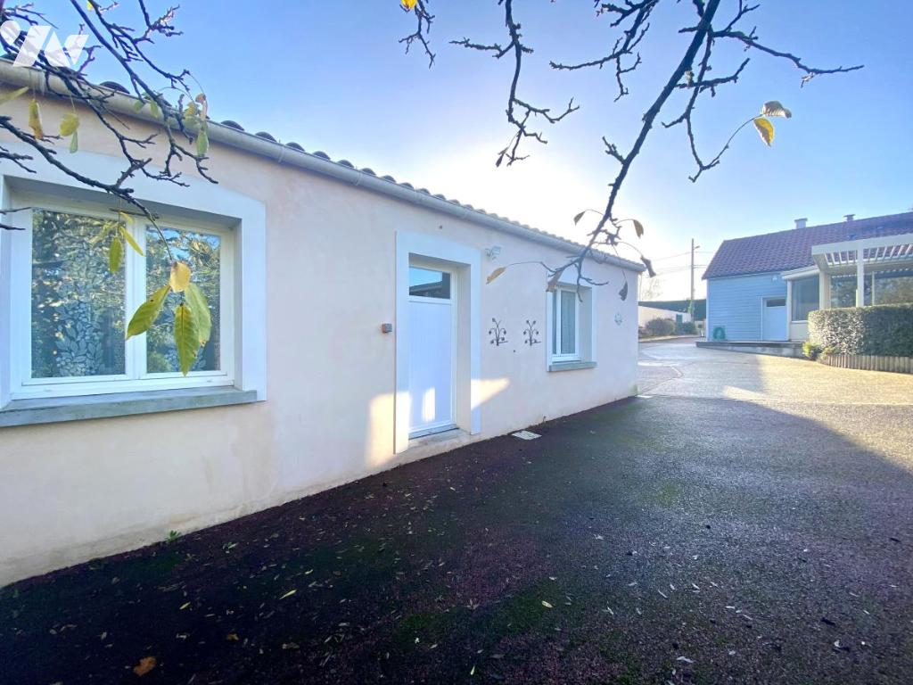 VENTE maison-MONNIERES (44)