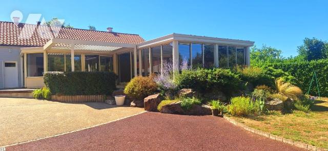 Maison 235m² — Monnières