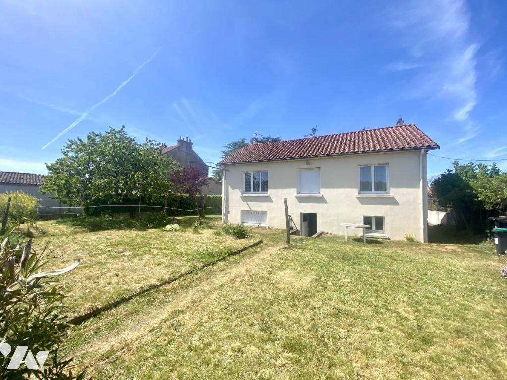 Maison 4 pièces 89 m² · à Cugand-la-Bernardière · 89 m² · 180 000 €