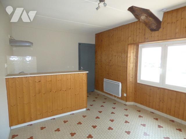 Appartement 1 pièce 17 m² · à Gorges · 17 m² · 300 €