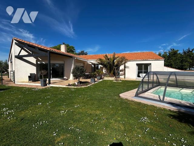 Maison 4 pièces 129 m² · à Corcoué-sur-Logne · 129 m² · 340 000 €