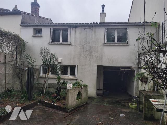 Vente - Maison / villa - LE LOROUX BOTTEREAU - 104 m² - 4 pièces - 44034-1633