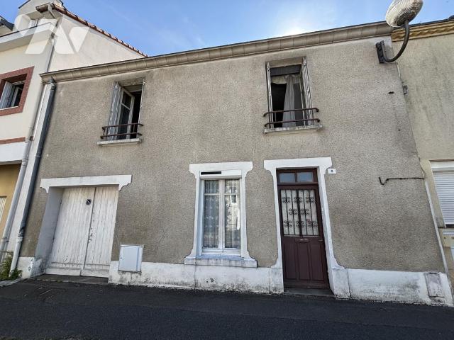 Vente - Maison / villa - LE LOROUX BOTTEREAU - 104 m² - 4 pièces - 44034-1633