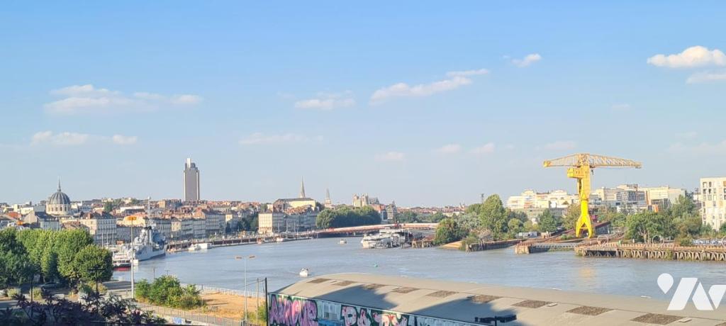 Immeuble 2 pièces 358 m² · à Nantes · 358 m² · 1 420 000 €