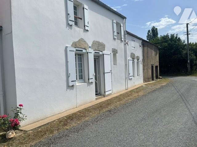 Maison 4 pièces 110 m² · à Paulx · 110 m² · 200 000 €