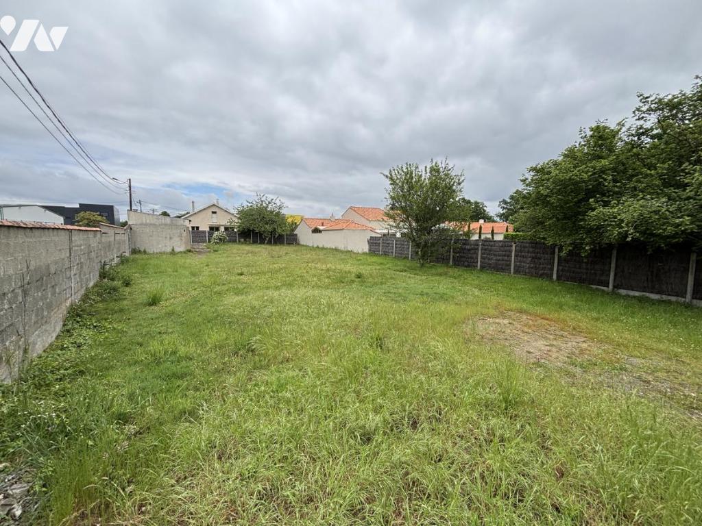 Terrain 400 m² · à Vertou · 400 m² · 135 000 €