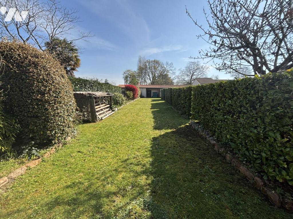 Terrain 541 m² · à Haute-Goulaine · 541 m² · 160 000 €