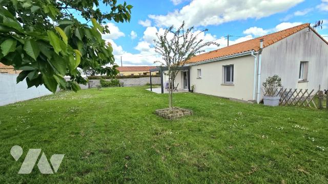 Vente - Maison / villa - BOUZILLE - 96 m² - 6 pièces - 44046-1618