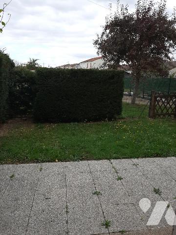 Maison 4 pièces 79 m² · à Saint-Sébastien-sur-Loire · 78,7 m² · 1 000 €